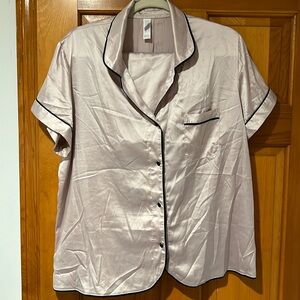 Women’s Satin Notch Collar- Short Sleeve and Shorts Pajama Set